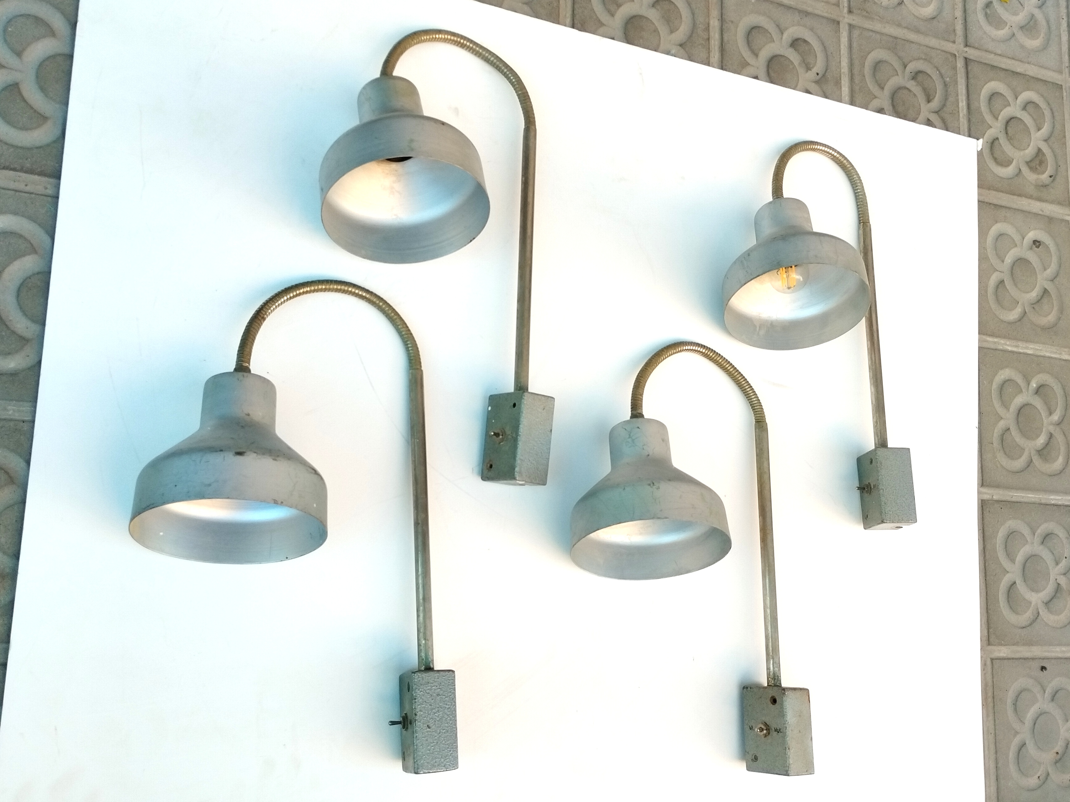 lampara aplique flexo industrial met 50-75x33-40 o15.5 4u